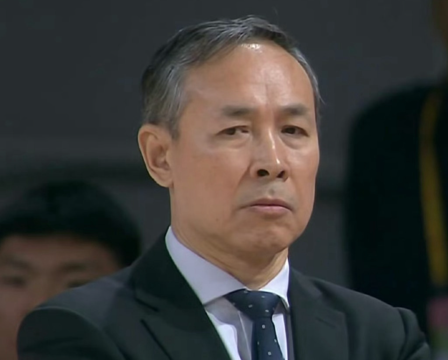 开云赛事集团-输山西发布会！许利民不满攻守仍表扬球队，周琦再遭眼伤明天检查