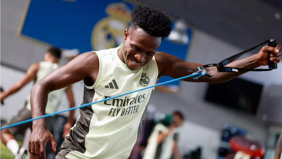 开云-塞尔：皇马认为阿隆索离开后，可以重启与维尼修斯的续约谈判